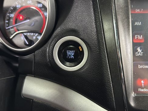 Used 2014 Dodge Journey Limited w/ Sun/Sound & Wheel Group AWD/4WD image 24