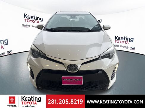 Used 2018 Toyota Corolla XSE image 8