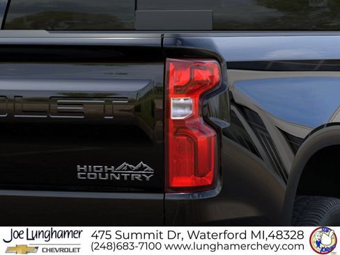 New 2026 Chevrolet Silverado 1500 High Country w/ Technology Package AWD/4WD image 13