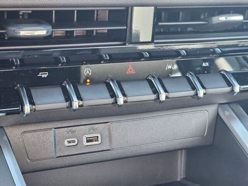 Used 2026 Chevrolet Colorado W/T w/ WT Custom Package image 19