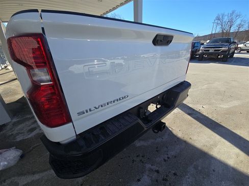 Used 2025 Chevrolet Silverado 2500 W/T w/ WT Convenience Package image 24