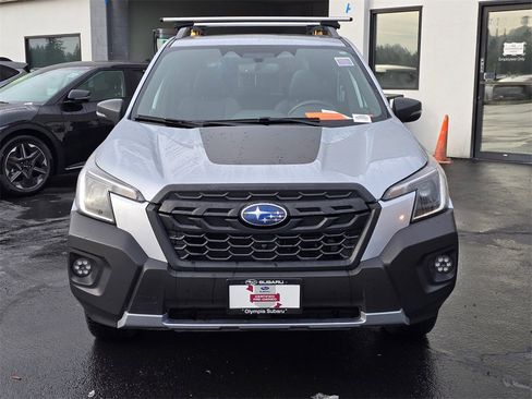 Used 2022 Subaru Forester Wilderness w/ Wilderness Package image 2