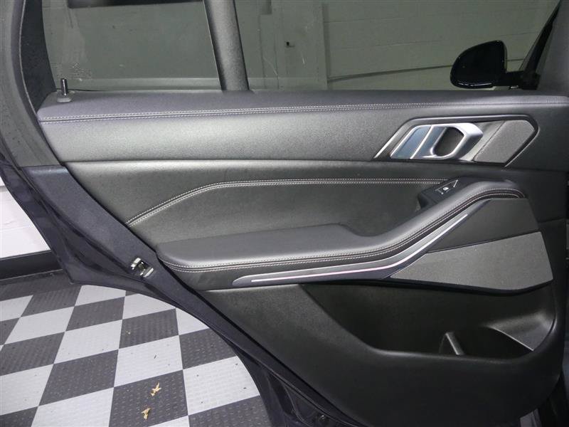 Used 2020 BMW X5 M50i w/ Premium Package AWD/4WD image 26