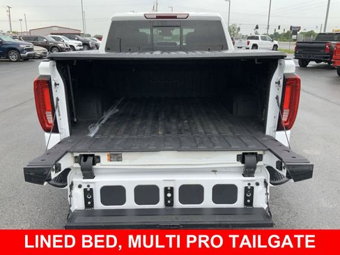 Used 2023 GMC Sierra 1500 AT4 w/ AT4 Premium Package AWD/4WD image 11