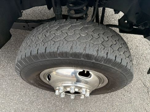 Used 2015 Ford F350 XL w/ Power Equipment Group image 20