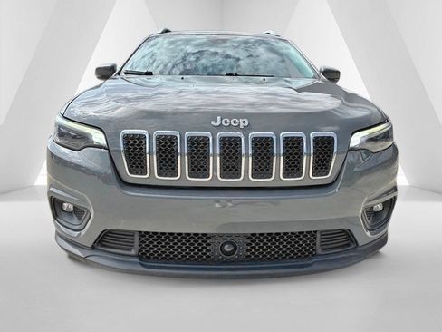 Used 2021 Jeep Cherokee Latitude Lux AWD/4WD image 2