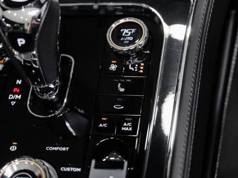 Used 2022 Bentley Continental GT V8 AWD/4WD image 43