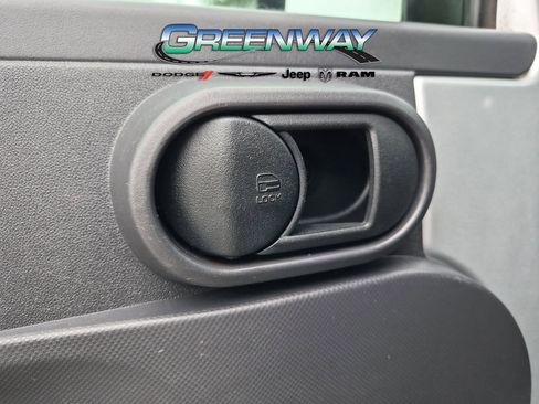 Used 2008 Jeep Wrangler Unlimited X AWD/4WD image 14