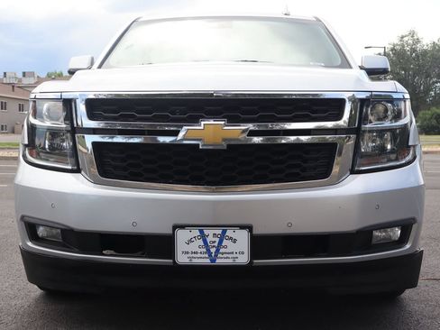 Used 2018 Chevrolet Suburban LT AWD/4WD image 13