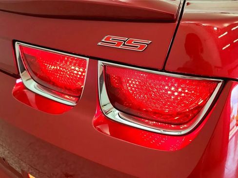 Used 2013 Chevrolet Camaro SS w/ RS Package RWD image 15