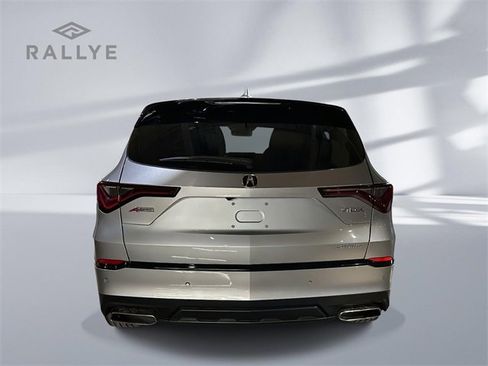 Used 2023 Acura MDX A-Spec image 3