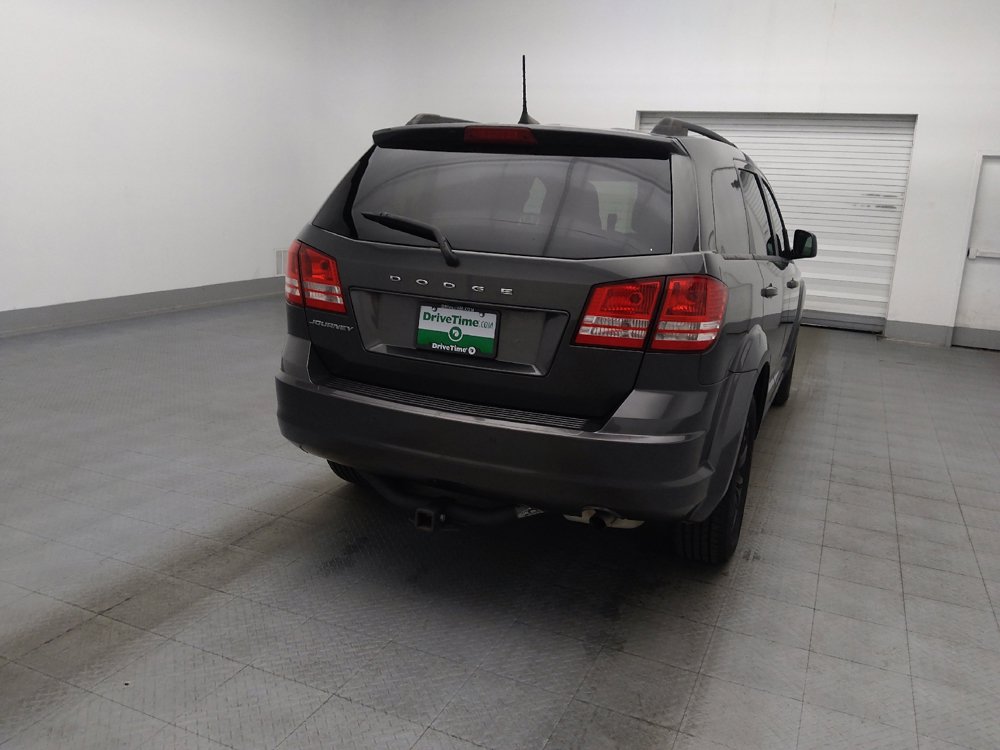 Used 2020 Dodge Journey SE w/ SE Popular Equipment Group FWD image 7