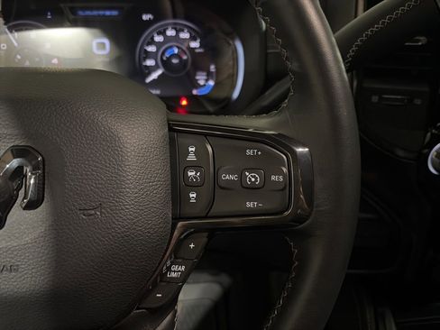 Used 2023 RAM 3500 Limited image 17