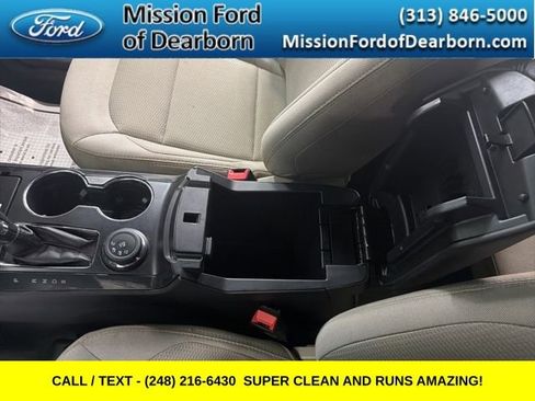 Used 2019 Ford Explorer XLT AWD/4WD image 28