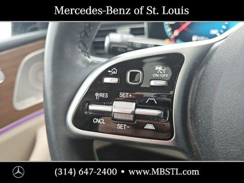 Used 2022 Mercedes-Benz GLE 350 4MATIC image 25