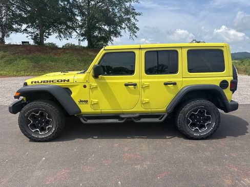 Used 2023 Jeep Wrangler Unlimited Rubicon AWD/4WD image 2