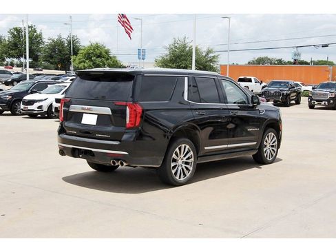 Used 2022 GMC Yukon Denali AWD/4WD image 6