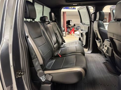 Used 2018 Ford F150 Raptor w/ Equipment Group 802A Luxury AWD/4WD image 40