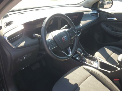 Used 2025 Buick Encore GX Preferred FWD image 10