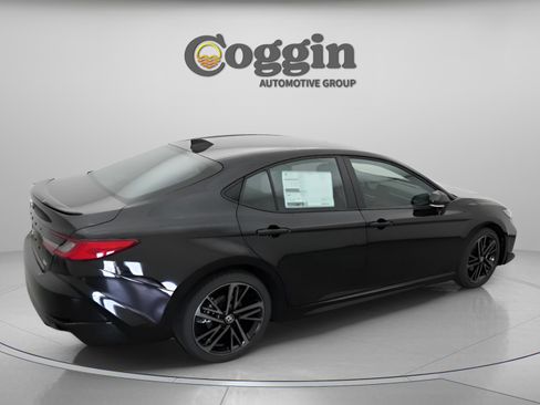 New 2026 Toyota Camry XSE AWD/4WD image 16