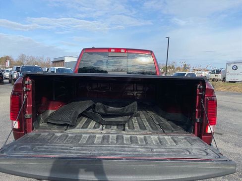 Used 2019 RAM 1500 Classic Warlock AWD/4WD image 21