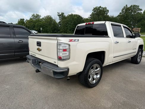 Used 2015 Chevrolet Silverado 1500 LTZ Z71 w/ LTZ Plus Package AWD/4WD image 38