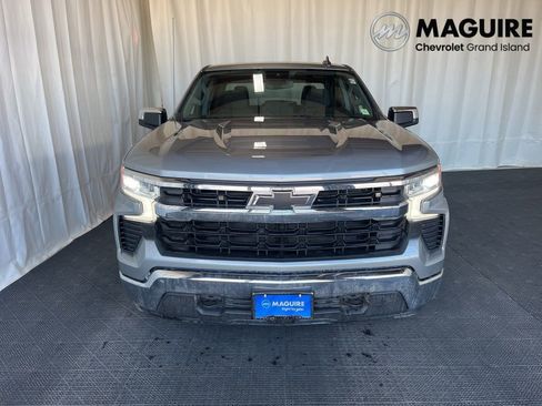 Used 2023 Chevrolet Silverado 1500 LT AWD/4WD image 27