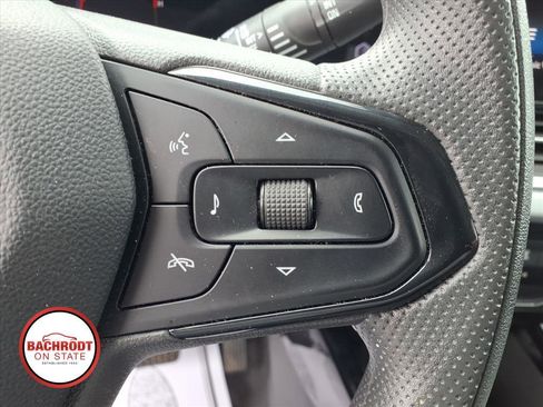 Used 2025 Chevrolet Trax LT FWD image 20