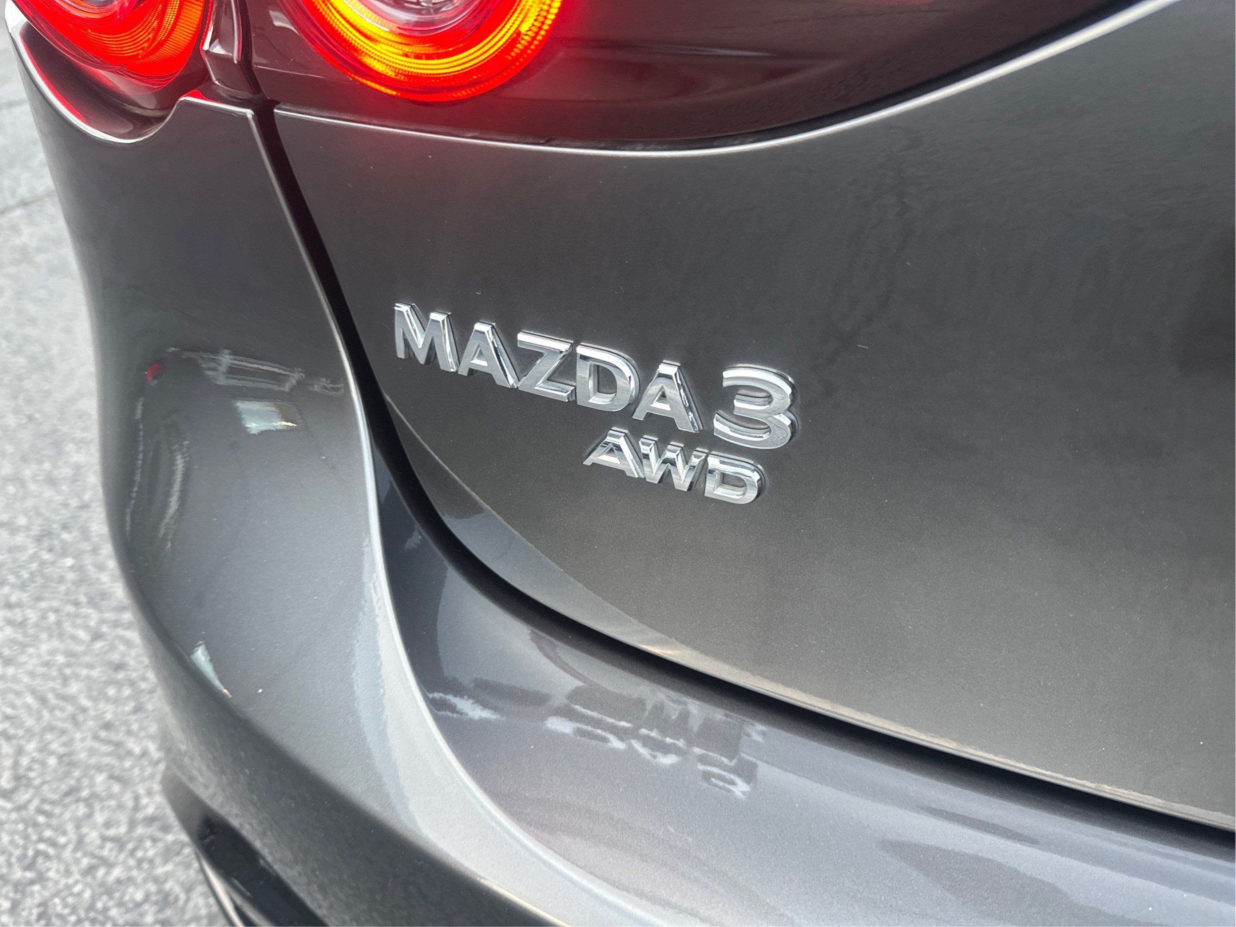 Certified 2024 MAZDA MAZDA3 Hatchback w/Premium Plus Pkg AWD/4WD image 27