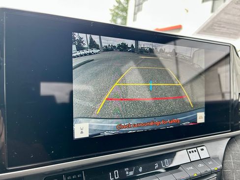 Certified 2025 Toyota Camry XLE FWD image 23
