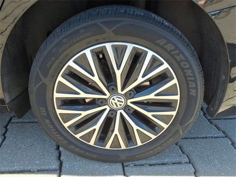 Used 2021 Volkswagen Jetta SE image 23