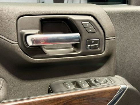 Certified 2023 GMC Sierra 2500 SLT w/ SLT Premium Package image 17