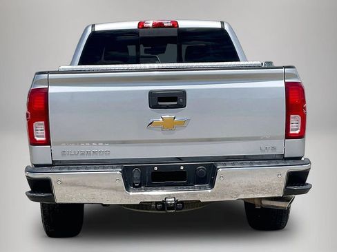 Used 2018 Chevrolet Silverado 1500 LTZ w/ Texas Edition AWD/4WD image 6
