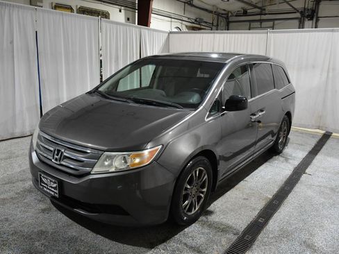 Used 2011 Honda Odyssey EX image 25