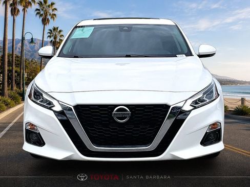 Used 2019 Nissan Altima 2.5 SV FWD image 2
