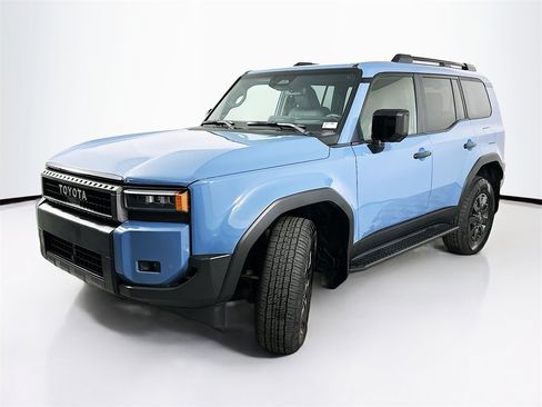 Used 2025 Toyota Land Cruiser image 2