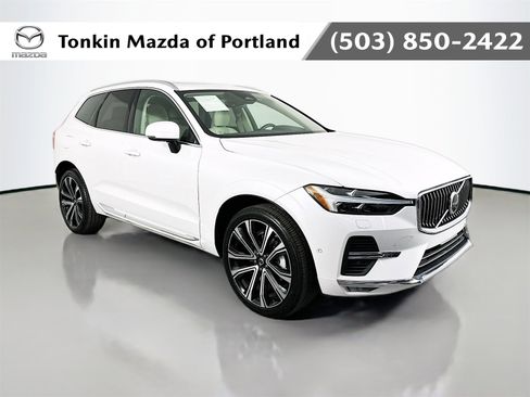 Used 2023 Volvo XC60 B6 Ultimate w/ Protection Package Premier image 1
