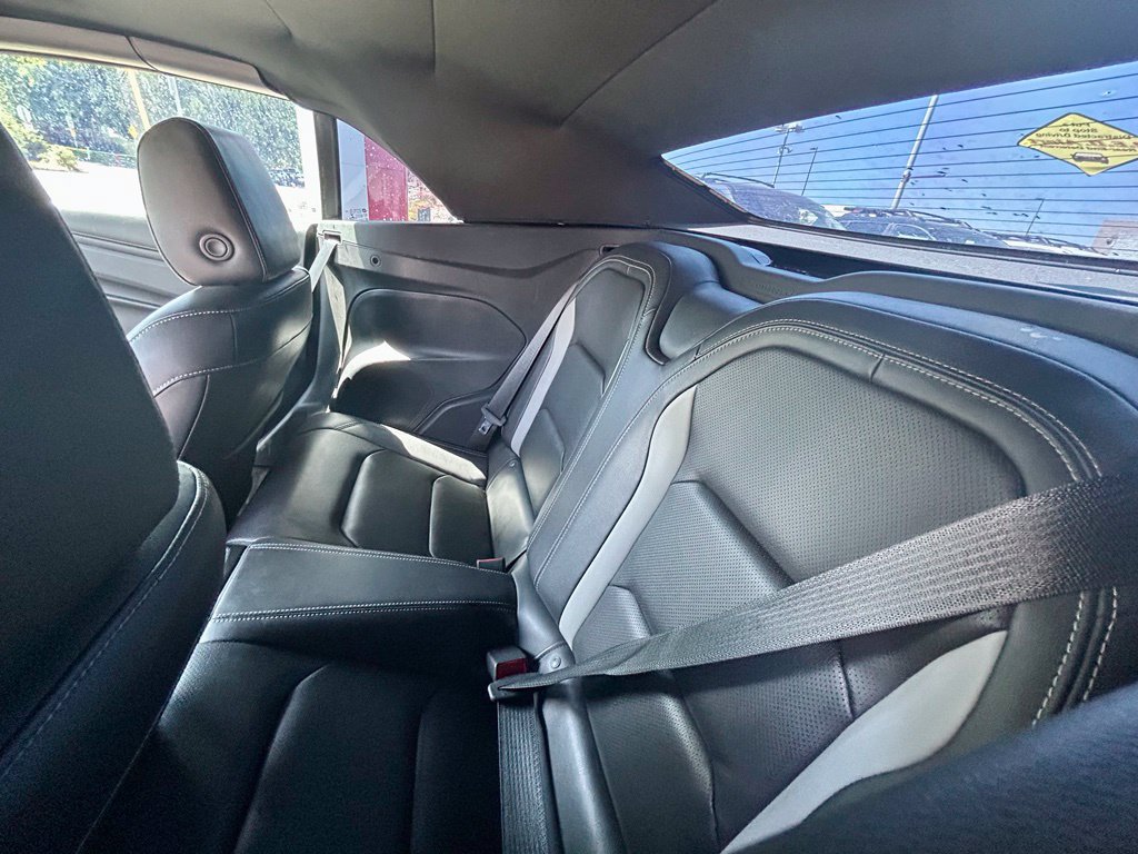 Used 2022 Chevrolet Camaro SS w/ LPO, Ground Effects Package RWD image 9