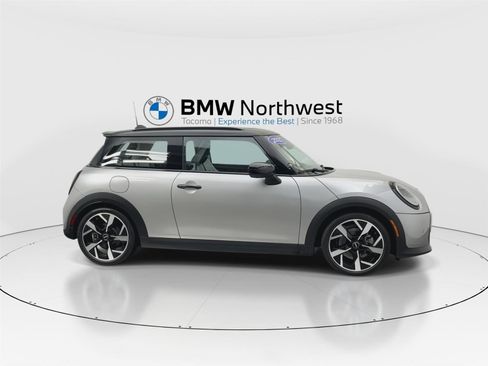 Used 2025 MINI Cooper S image 5