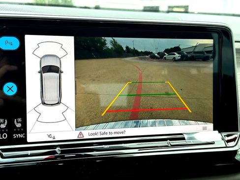 New 2026 Volkswagen Atlas SEL AWD/4WD image 16