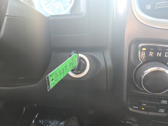 Used 2021 RAM 1500 Classic SLT AWD/4WD image 15