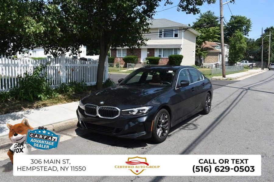Used 2025 BMW 330i Sedan RWD image 3