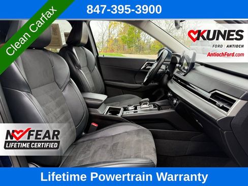 Used 2024 Mitsubishi Outlander SE image 16