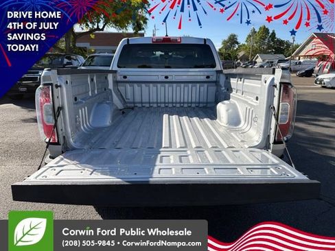 Used 2018 GMC Canyon W/T w/ Convenience Package RWD image 29