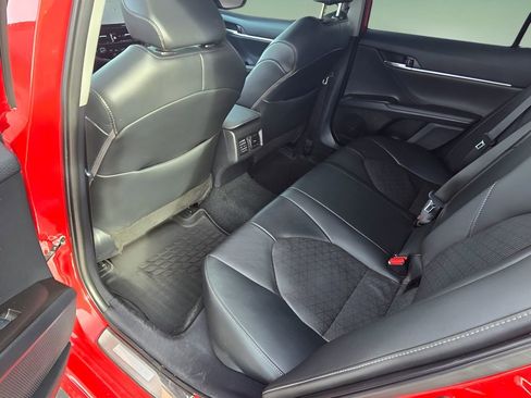 Used 2024 Toyota Camry XSE image 13