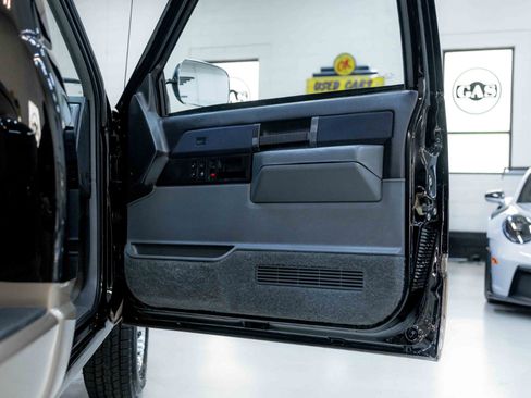 Used 1988 Chevrolet Silverado 1500 4x4 Regular Cab image 43