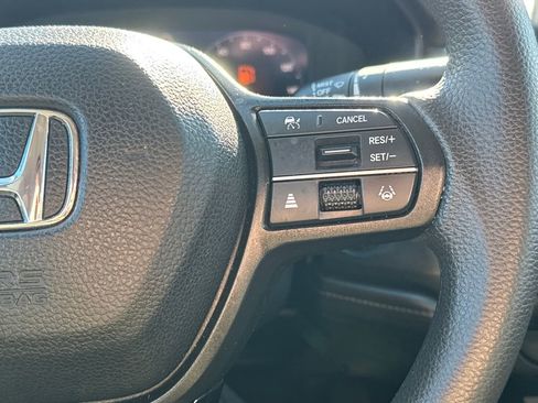 Used 2023 Honda Accord EX image 18