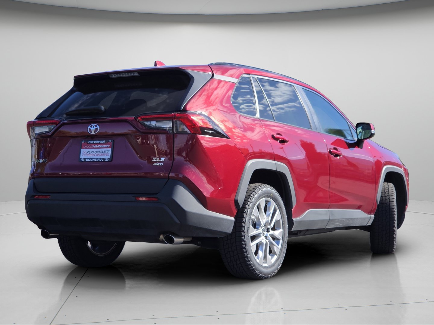 Used 2024 Toyota RAV4 XLE Premium w/ Weather Package AWD/4WD image 24
