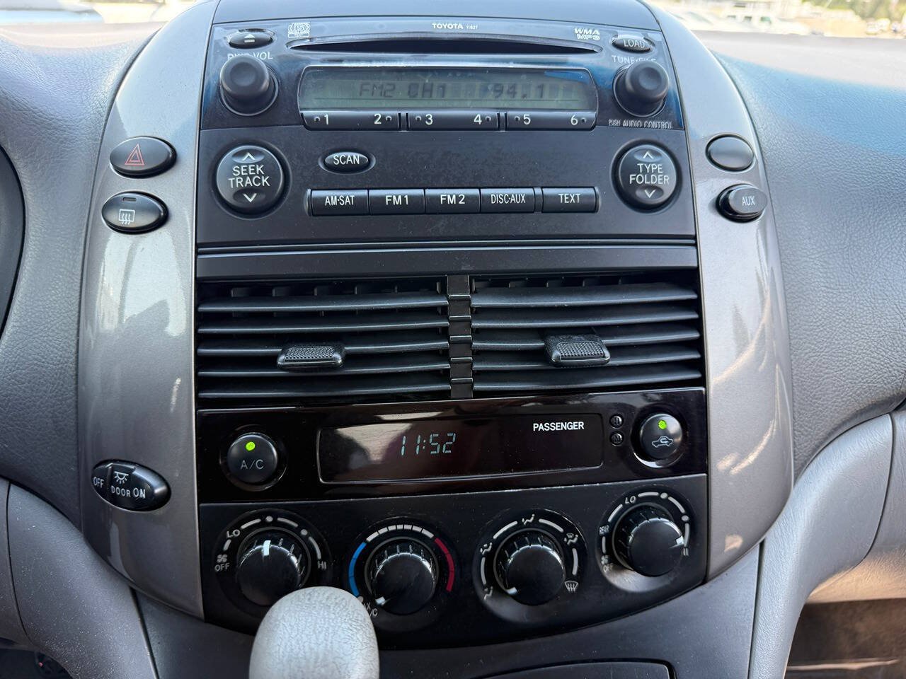 Used 2008 Toyota Sienna LE FWD image 35