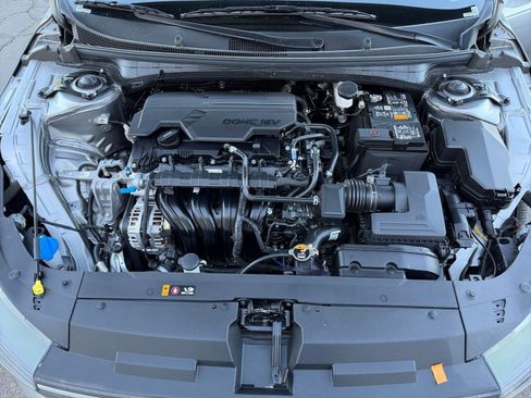 Used 2025 Kia K4 FWD image 31